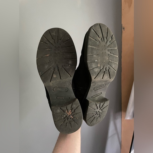 La Canadienne Suede Boots Size 7.5 - Picture 5 of 7